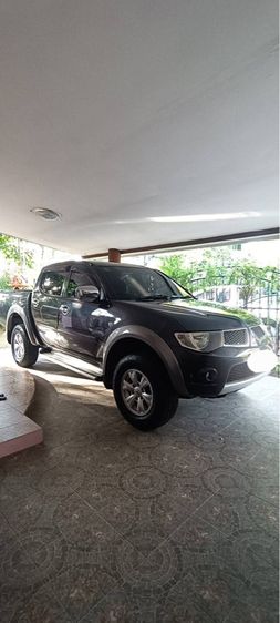 Mitsubishi Triton 2012 2.4 Plus CNG Pickup เบนซิน ไม่ติดแก๊ส เกียร์ธรรมดา เทา รูปที่ 2