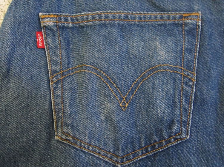 ขาย Levi's 501 W 33 L34 ของใหม่ใช้เองมือเดียว (ของแท้ๆ) สภาพเดิมๆ รูปที่ 10