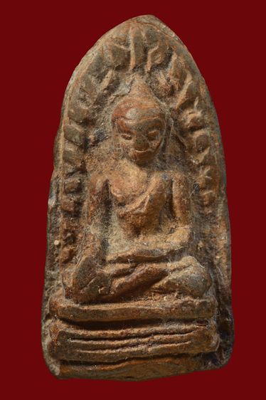 พระเนื้อดินเก่า ฐาน1.1 สูง2.4 ซ.ม BB 67