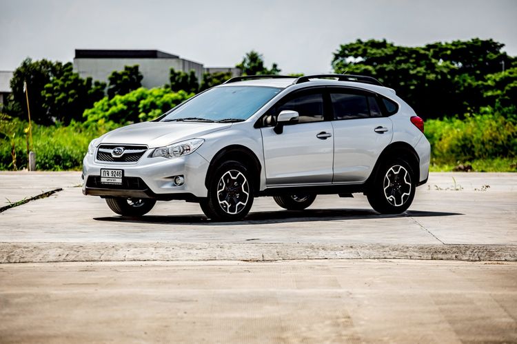 Subaru XV 2013 2.0 4WD Utility-car เบนซิน เกียร์อัตโนมัติ เทา รูปที่ 3