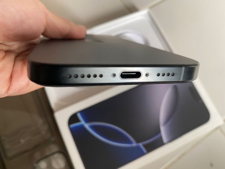 iPhone 16 Pro max 256GB ศูนย์ไทย เดิมๆปกติทุกอย่าง สภาพและตำหนิตามรูป รูปที่ 8