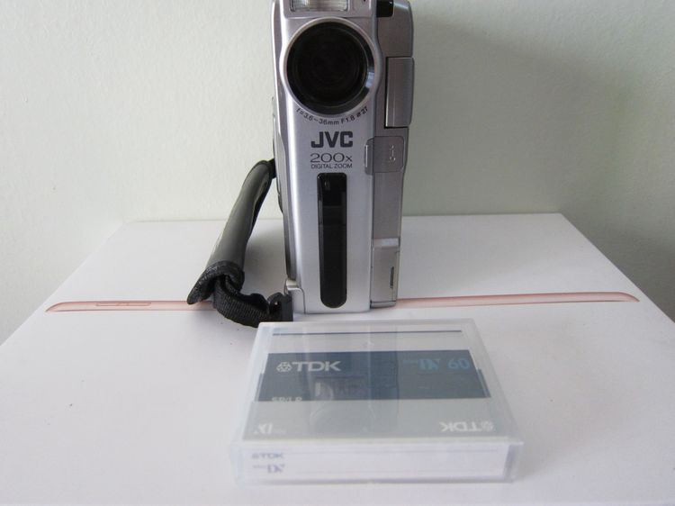 ขายกล้อง JVC รุ่นเก่า สำหรับนักสะสม รูปที่ 12