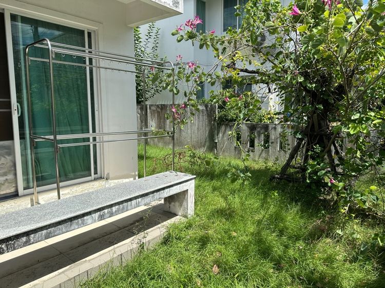 มีบางส่วน 2012 ไม่ใช่ Homeplace Wongwaen-Rattanathibet  รูปที่ 3