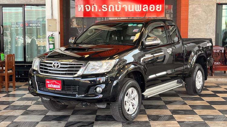 รถ Toyota Hilux Vigo Champ Smart Cab 2.5 E VNT Prerunner สี ดำ