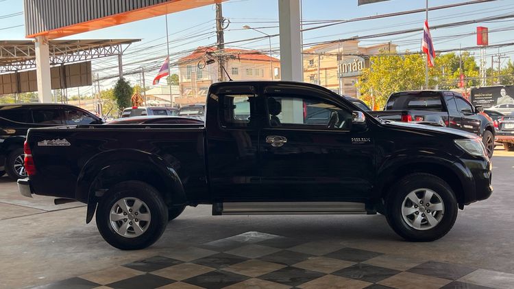 Toyota Hilux Vigo Champ 2014 Smart Cab 2.5 E VNT Prerunner Pickup ดีเซล ไม่ติดแก๊ส เกียร์ธรรมดา ดำ รูปที่ 4
