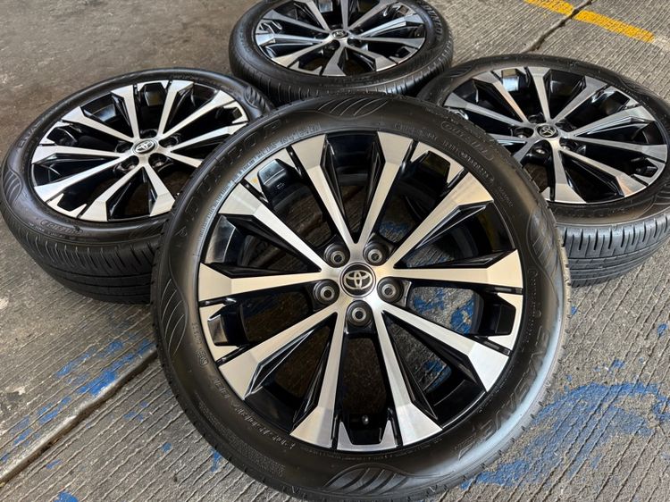 Toyota Veloz ขอบ 17 นิ้ว Top 🛞