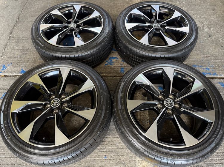 Toyota Altis GR Sport 17 นิ้ว Top Hybrid 💢 รูปที่ 2