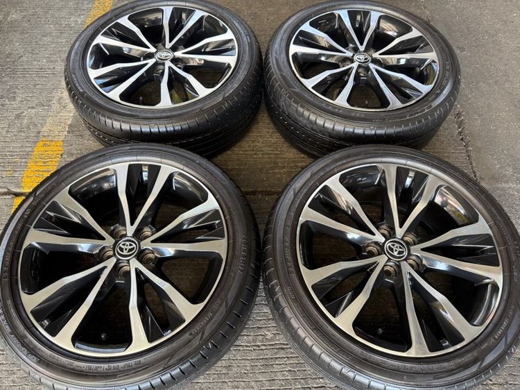 Toyota Altis Es Sport V2 ขอบ 17 นิ้ว Top 🛞 รูปที่ 2