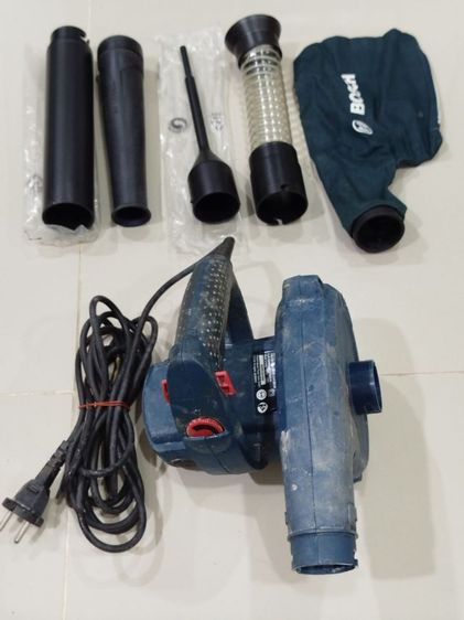 

เครื่องเป่าลม BOSCH GBL 82-270

