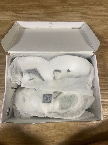 รองเท้าROVING FOX  รูปที่ 2