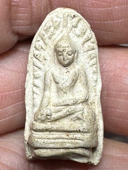 พระรอดลำพูน องค์ละ 1000 รูปที่ 9