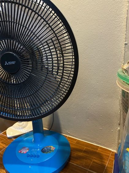 ขายพัดลมตั้งพื้น รูปที่ 2
