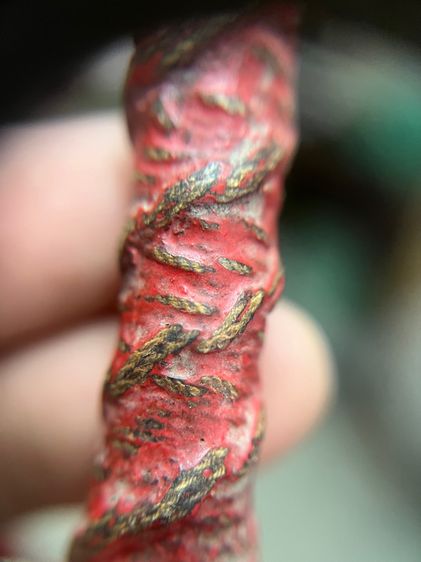 ตะกรุด ตะกั่วลงรักชาติแดง ยาว 3.7 นิ้วไม่ทราบที่(มีสินค้าหลายรายการกดเข้ามาดูในโปรไฟล์ได้เลยครับ)