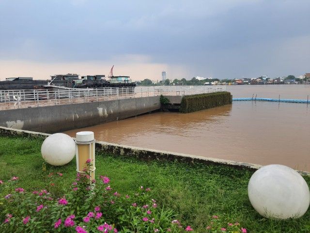 ลุมพินีริเวอร์ไซด์พระราม 3