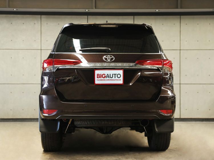 Toyota Fortuner 2019 2.8 V Utility-car ดีเซล ไม่ติดแก๊ส เกียร์อัตโนมัติ น้ำตาล รูปที่ 4