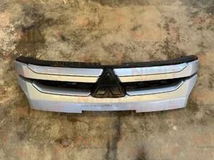 "🔥 อะไหล่ Mitsubishi Triton MR (2019–ปัจจุบัน) ของแท้ศูนย์ ราคาดี พร้อมส่งทั่วไทย ไฟหน้า กันชน ฝากกระโปรง ประตู กระจกมองข้าง โครงหน้า บอดี้ รูปที่ 4