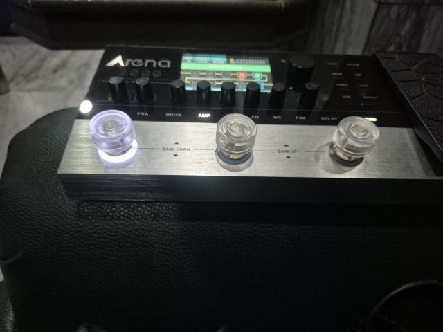 Doner arena 2000 สวยๆๆกล่องพร้อม