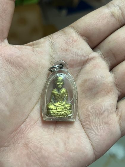 รูปหล่อหลวงพ่อโม (มีสินค้าหลายรายการกดเข้ามาดูในโปรไฟล์ได้เลยครับ) รูปที่ 7