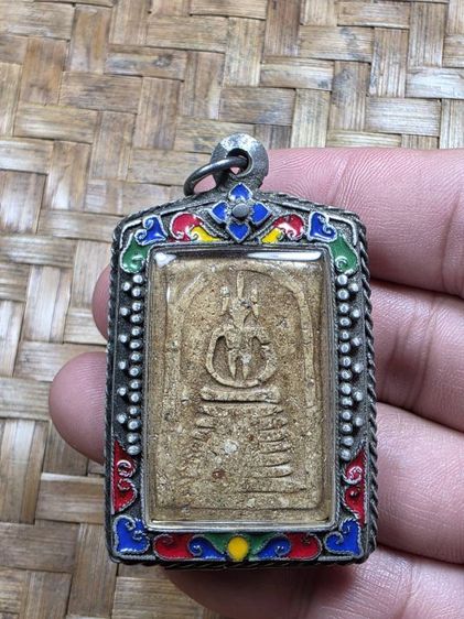 พระสมเด็จวัดเกศไชโยเก่าๆใส่ตลับพร้อมใช้