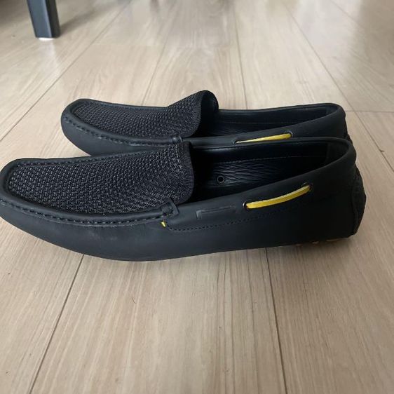 รองเท้า Pirelli สีดำ-เหลือง US11 JP29cm แบรนด์ระดับโลกจากอิตาลี หนังลูกวัว เคลือบยางล้อรถ สภาพ: สภาพเกือบใหม่ 	ซื้อจากญี่ปุ่น 