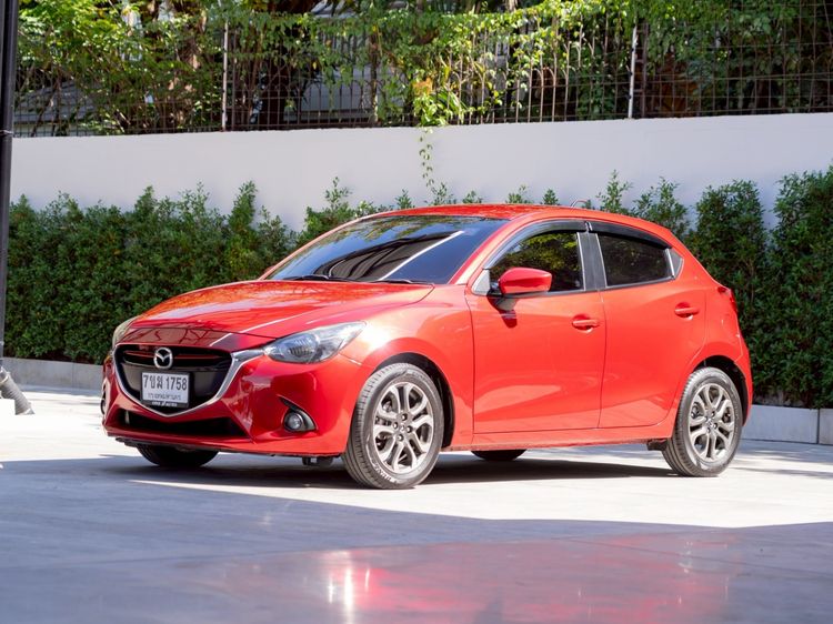 Mazda Mazda 2 2015 1.5 XD Sports High Plus Sedan เบนซิน ไม่ติดแก๊ส เกียร์อัตโนมัติ แดง รูปที่ 3