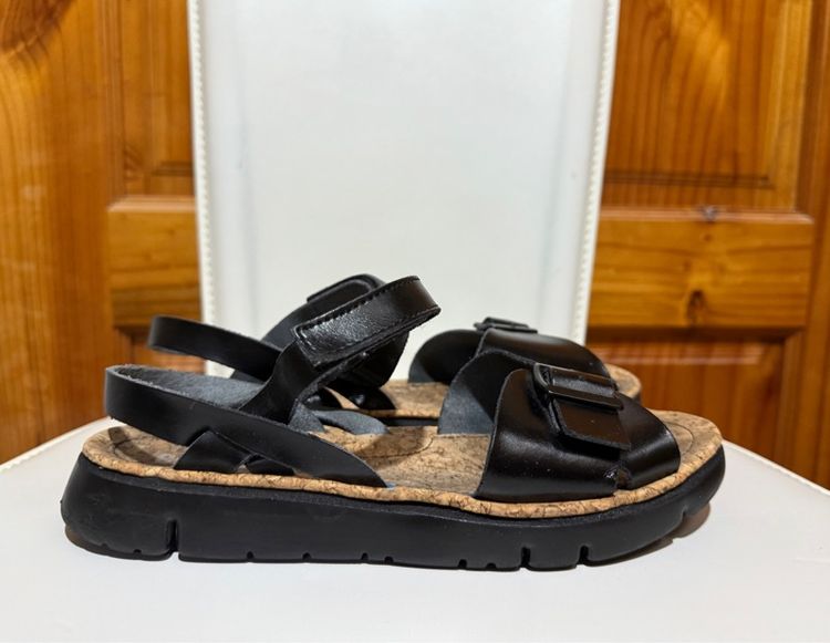 รองเท้ารัดส้น Camper