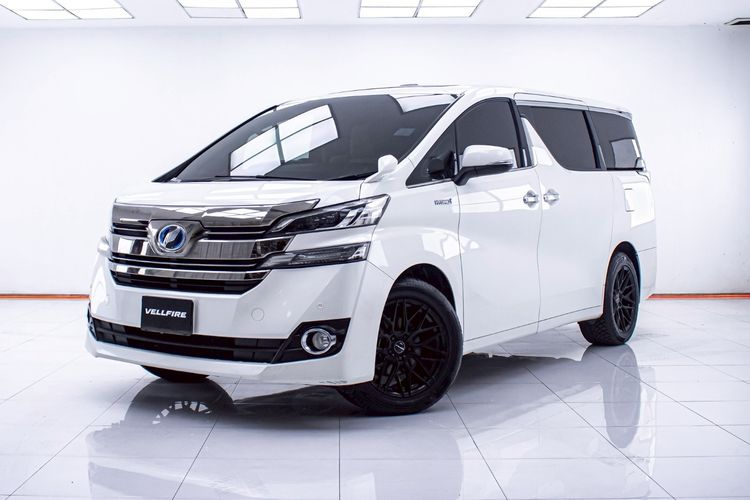 Toyota Vellfire 2017 2.5 Hybrid E-Four 4WD Utility-car ไฮบริด ไม่ติดแก๊ส เกียร์อัตโนมัติ ขาว