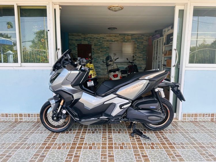 ADV350 ปี2023 รูปที่ 4