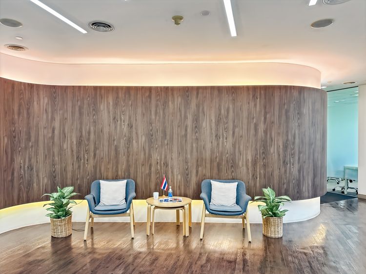 Regus CRC Tower - All Seasons Place ค้นหา Office Space ที่ Regus CRC Tower - All Seasons Place สำหรับ 2 คน โดยเราจะดูแลทุกอย่างให้คุณ รูปที่ 4