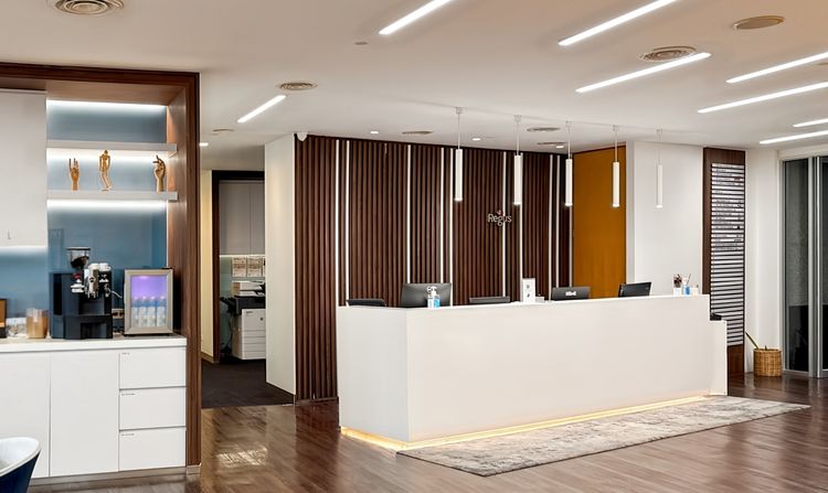 Regus CRC Tower - All Seasons Place ค้นหา Office Space ที่ Regus CRC Tower - All Seasons Place สำหรับ 2 คน โดยเราจะดูแลทุกอย่างให้คุณ รูปที่ 3