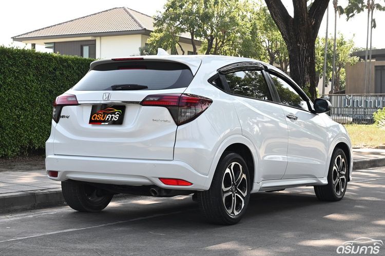 Honda HR-V 2018 1.8 EL Utility-car เบนซิน ไม่ติดแก๊ส เกียร์อัตโนมัติ ขาว รูปที่ 3