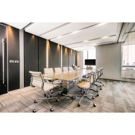 Regus Exchange Tower จองที่นั่ง Coworking แบบต้องจองล่วงหน้าหรือโต๊ะทำงานแบบหมุนเวียนที่ Regus Exchange Tower รูปที่ 4