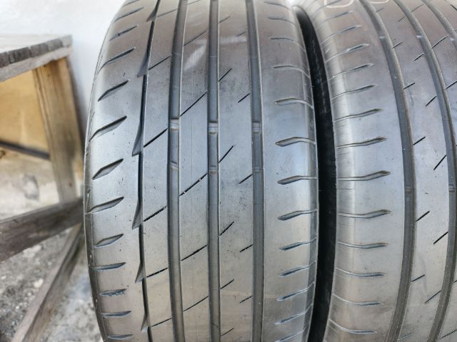 ยาง 215-45-18 ปี22 หนึ่งเส้น ปี24 สามเส้น ยี่ห้อ Bridgestone  รูปที่ 2