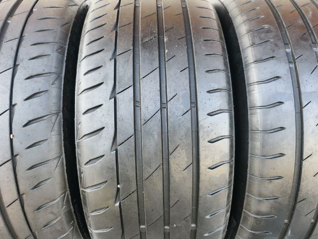 ยาง 215-45-18 ปี22 หนึ่งเส้น ปี24 สามเส้น ยี่ห้อ Bridgestone  รูปที่ 3