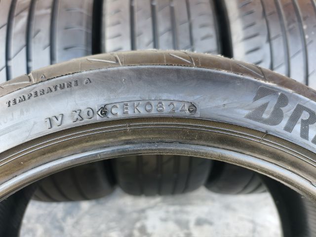 ยาง 215-45-18 ปี22 หนึ่งเส้น ปี24 สามเส้น ยี่ห้อ Bridgestone  รูปที่ 7