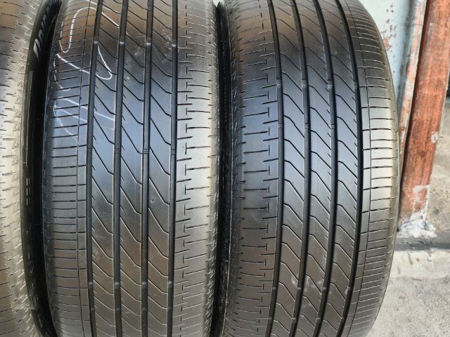 ยาง 225-50-17 ปี22 ยี่ห้อ Bridgestone turanza t005a  รูปที่ 3