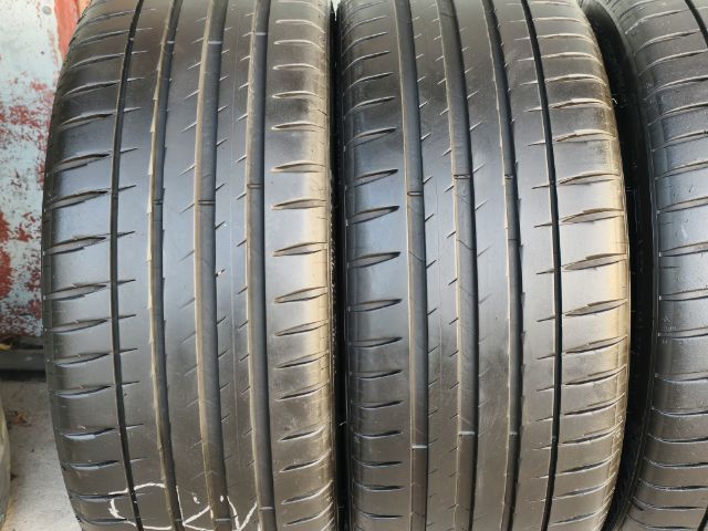 ยาง 225-40-18 ปี21 ยี่ห้อ Michelin  รูปที่ 2