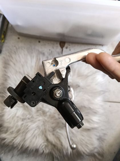 มือคลัชพร้อมประกับคลัช CBR650F เดิมปี 2016