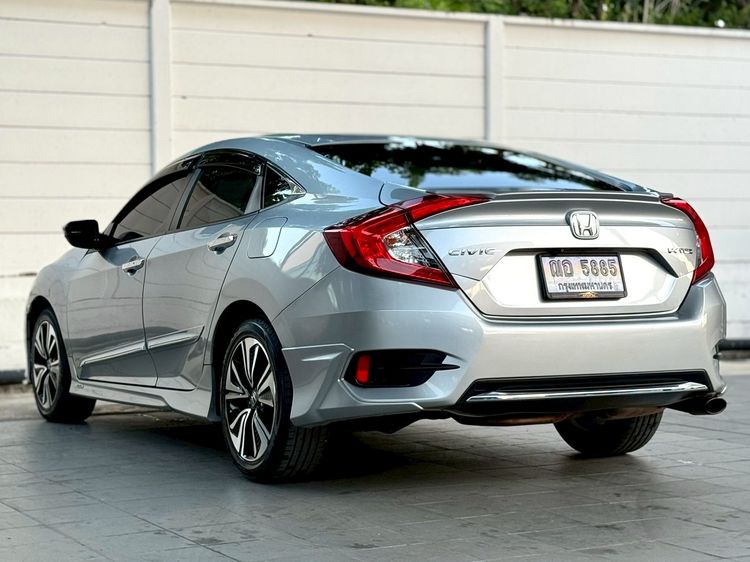 Honda Civic 2018 1.8 EL i-VTEC Sedan เบนซิน ไม่ติดแก๊ส เกียร์อัตโนมัติ บรอนซ์เงิน รูปที่ 4