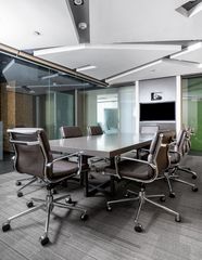 Regus Siam Tower พื้นที่สำนักงานส่วนตัวสำหรับ 4 คนที่ Regus Siam Tower