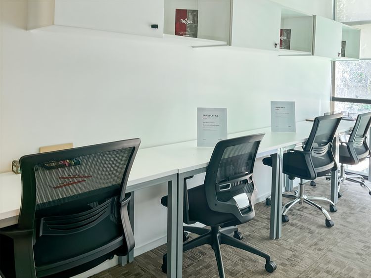 Regus Gaysorn Plaza Office Space แบบส่วนตัวสำหรับ 4 คน ที่ Regus Gaysorn Plaza รูปที่ 2