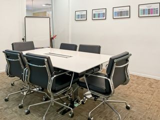 Regus Gaysorn Plaza Office Space แบบส่วนตัวสำหรับ 4 คน ที่ Regus Gaysorn Plaza