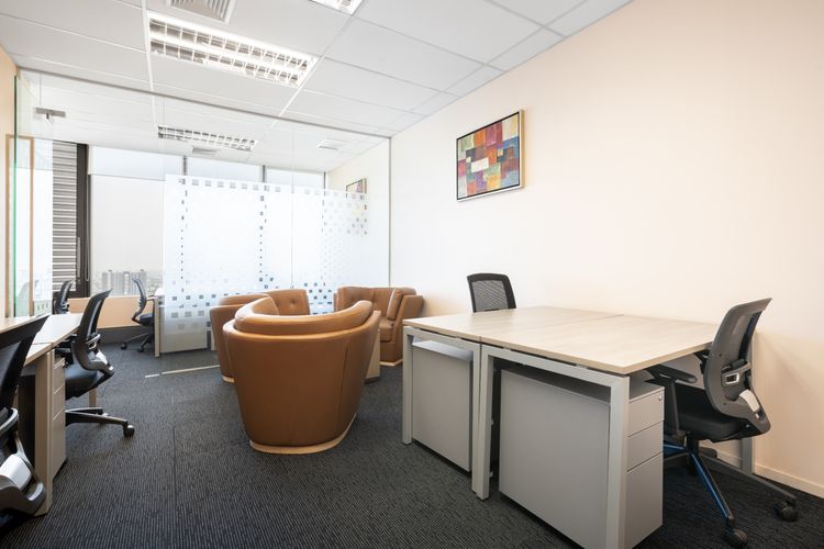 Regus The Ninth Tower - Office Space แบบส่วนตัวพร้อมบริการเต็มรูปแบบสำหรับคุณและทีมงานของคุณที่ Regus The Ninth Tower รูปที่ 2
