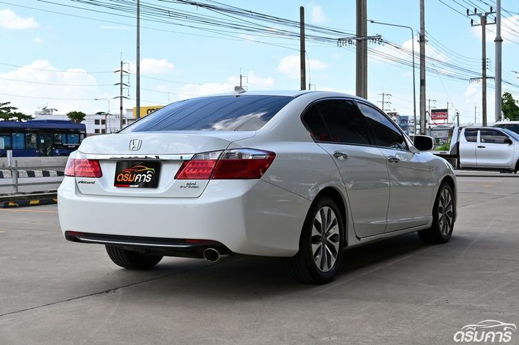 Honda Accord 2014 2.4 EL Sedan เบนซิน ไม่ติดแก๊ส เกียร์อัตโนมัติ ขาว รูปที่ 3