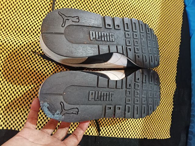 รองเท้าผ้าใบ puma รูปที่ 3