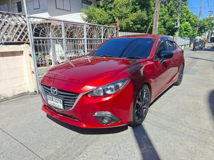 Mazda Mazda3 2016 2.0 C Sedan เบนซิน เกียร์ธรรมดา แดง รูปที่ 2