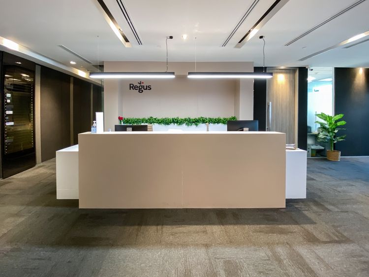 Regus Bhiraj Tower - จอง Open Office Space สำหรับธุรกิจทุกขนาดที่ Regus Bhiraj Tower รูปที่ 3