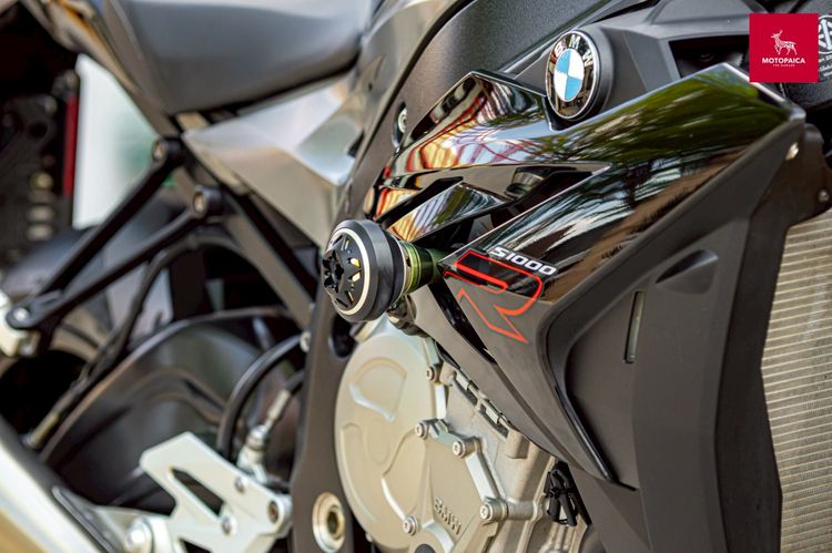 Bmw S1000R ปี2019 เจ้าของเดียว วิ่งน้อย1,900Km. สภาพใหม่มาก รูปที่ 9