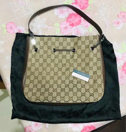 ลดราคา Gucci ของแท้ คล้องไหล่ได้ สภาพดี มีถุงผ้า รูปที่ 14