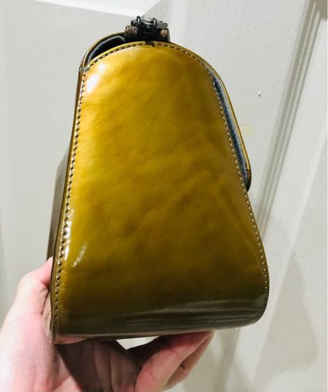 BALLY ของแท้ กระเป๋าถือ สภาพดี  รูปที่ 4